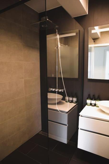 Charming Modern 2 Bedroom Apartment Alzingen Εξωτερικό φωτογραφία